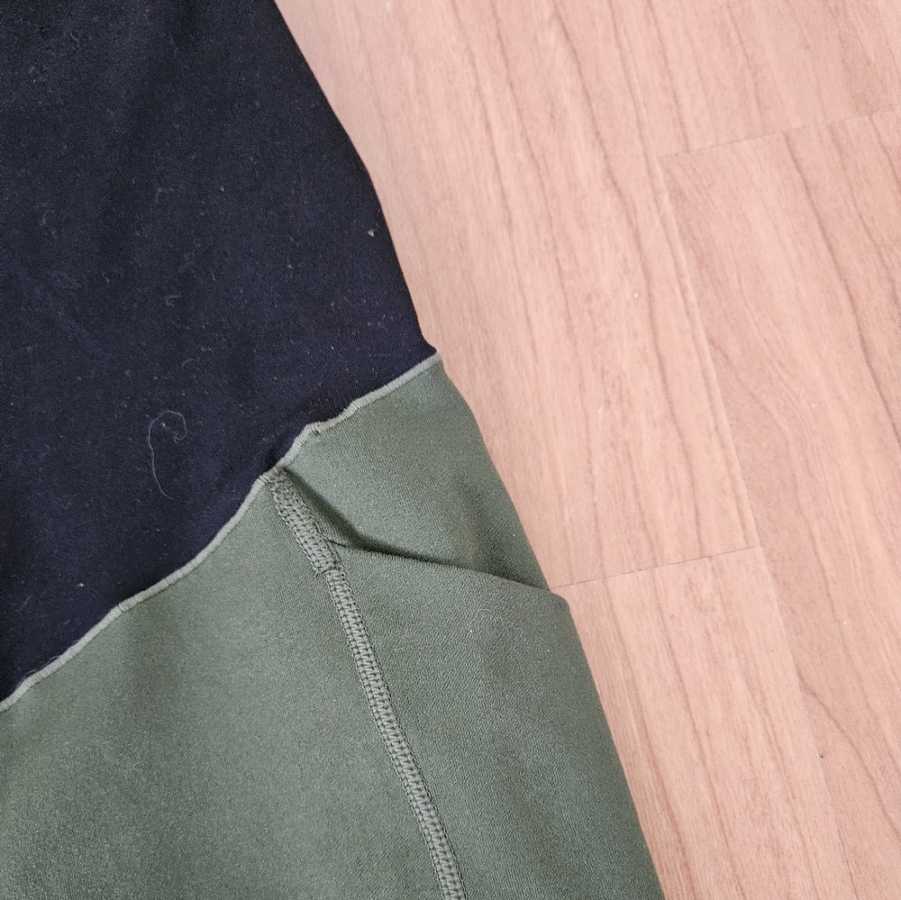 Z By Zella Maternity Daily Pocket 7/8 Leggings - Picture 2 of 6